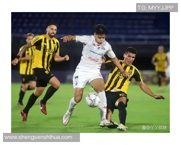 智利大学与塞雷那的精彩对决揭示足球战术与团队精神的较量