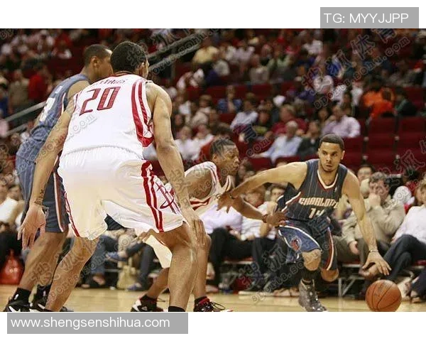 火箭队与山猫队激战揭幕战期待新赛季的精彩对决与无限可能